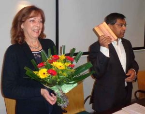 Marga van der Sar neemt afscheid als PvdA penningmeester 